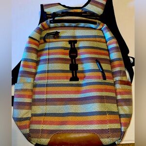 listing-status-banner